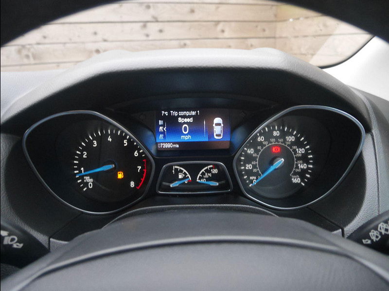 Ford Focus 1.0T EcoBoost Zetec Hatchback 5dr Petrol Manual Euro 6 (s/s) (100 ps) 5dr Manual 2026