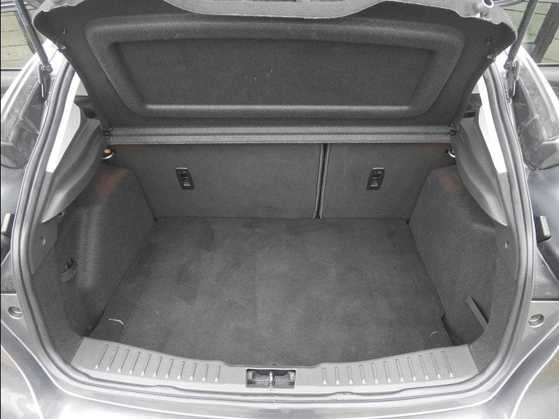 Ford Focus 1.0T EcoBoost Zetec Hatchback 5dr Petrol Manual Euro 6 (s/s) (100 ps) 5dr Manual 2026