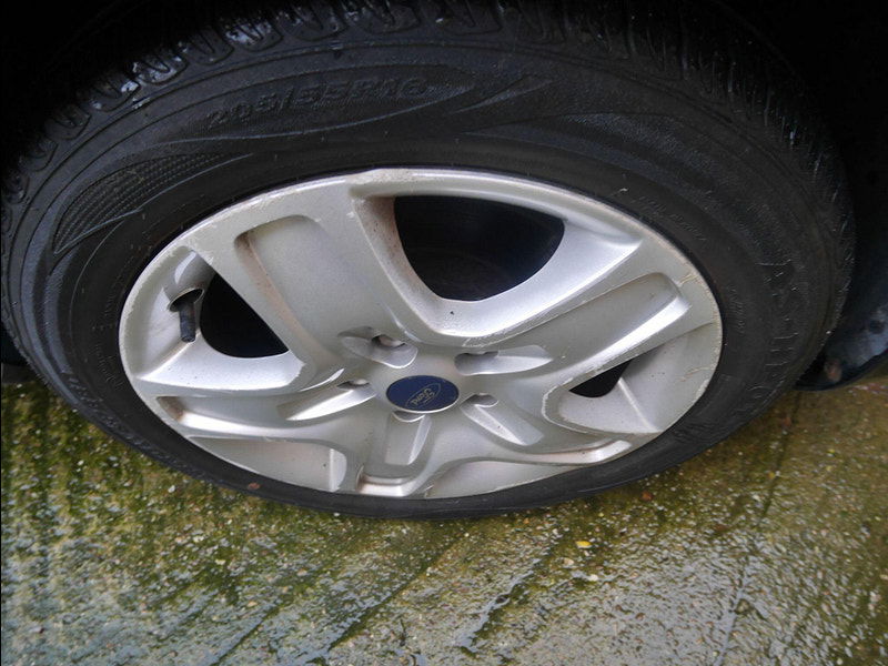 Ford Focus 1.6 Style Hatchback 5dr Petrol Manual (159 g/km, 99 bhp) 5dr Manual 2026