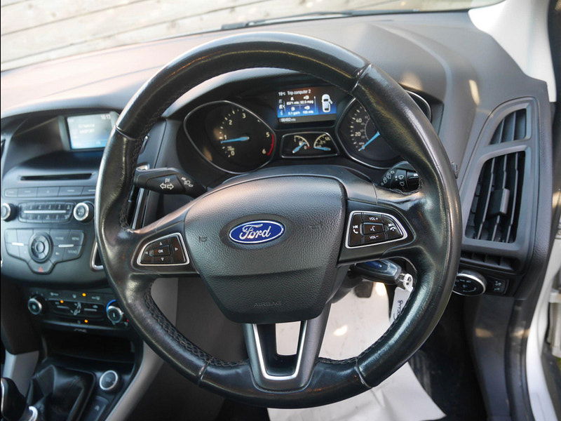 Ford Focus 1.6 TDCi Zetec Hatchback 5dr Diesel Manual Euro 5 (s/s) (115 ps) 5dr Manual 2026