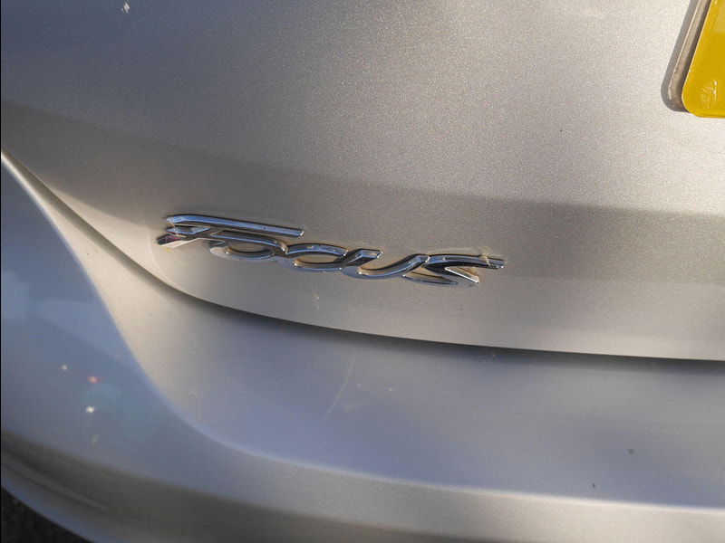 Ford Focus 1.6 TDCi Zetec Hatchback 5dr Diesel Manual Euro 5 (s/s) (115 ps) 5dr Manual 2026