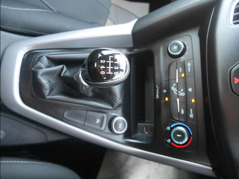 Ford Focus 1.6 TDCi Zetec Hatchback 5dr Diesel Manual Euro 5 (s/s) (115 ps) 5dr Manual 2026