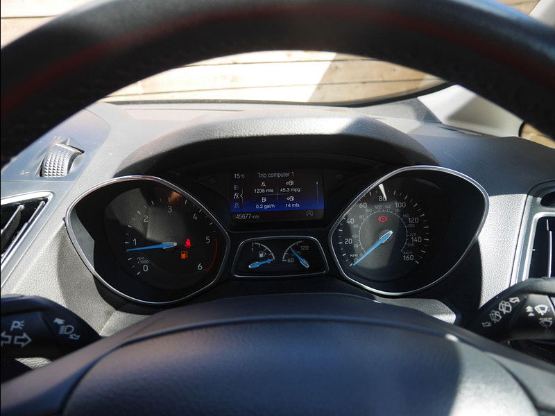 Ford Grand C-Max 1.5 TDCi Zetec Euro 6 (s/s) 5dr 5dr Manual 2025