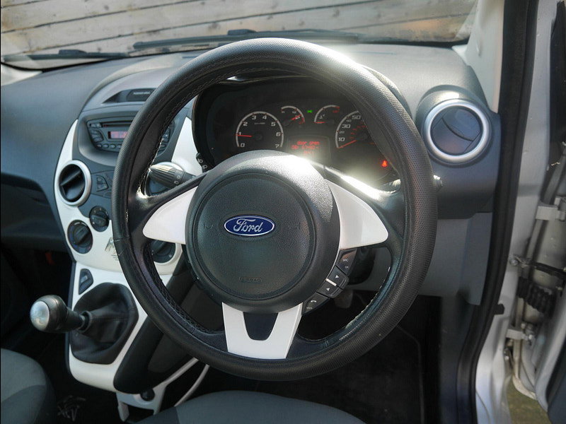 Ford Ka 1.2 Zetec Hatchback 3dr Petrol Manual Euro 5 (s/s) (69 ps) 3dr Manual 2026