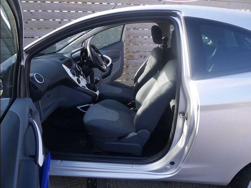 Ford Ka 1.2 Zetec Hatchback 3dr Petrol Manual Euro 5 (s/s) (69 ps) 3dr Manual 2026