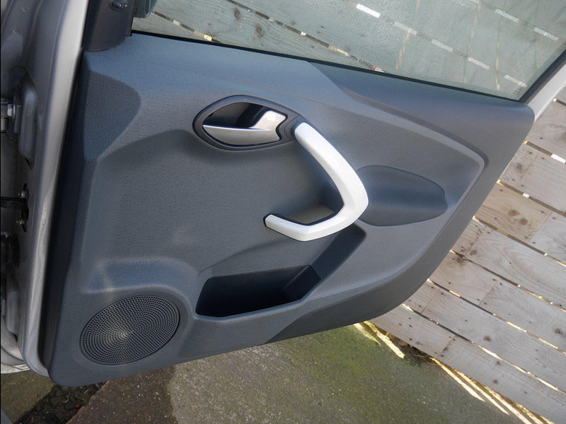 Ford Ka 1.2 Zetec Hatchback 3dr Petrol Manual Euro 5 (s/s) (69 ps) 3dr Manual 2026