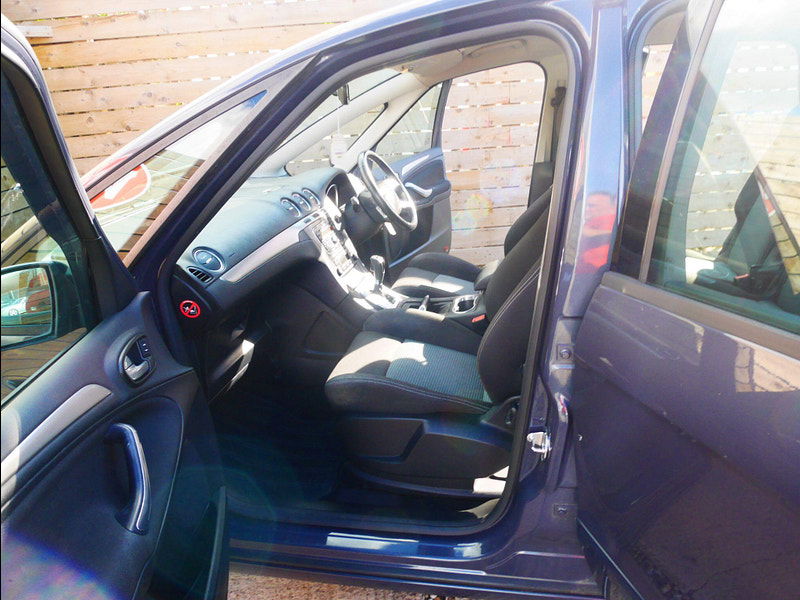 Ford S-Max 2.0 TDCi Zetec MPV 5dr Diesel Powershift Euro 5 (140 ps) 5dr Automatic 2025