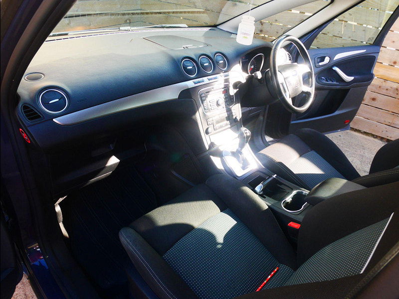 Ford S-Max 2.0 TDCi Zetec MPV 5dr Diesel Powershift Euro 5 (140 ps) 5dr Automatic 2025