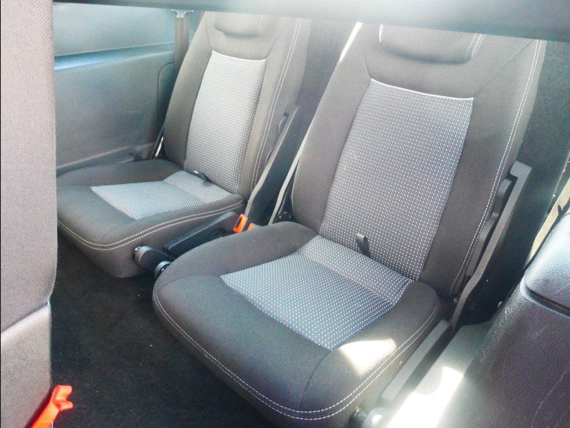 Ford S-Max 2.0 TDCi Zetec MPV 5dr Diesel Powershift Euro 5 (140 ps) 5dr Automatic 2025