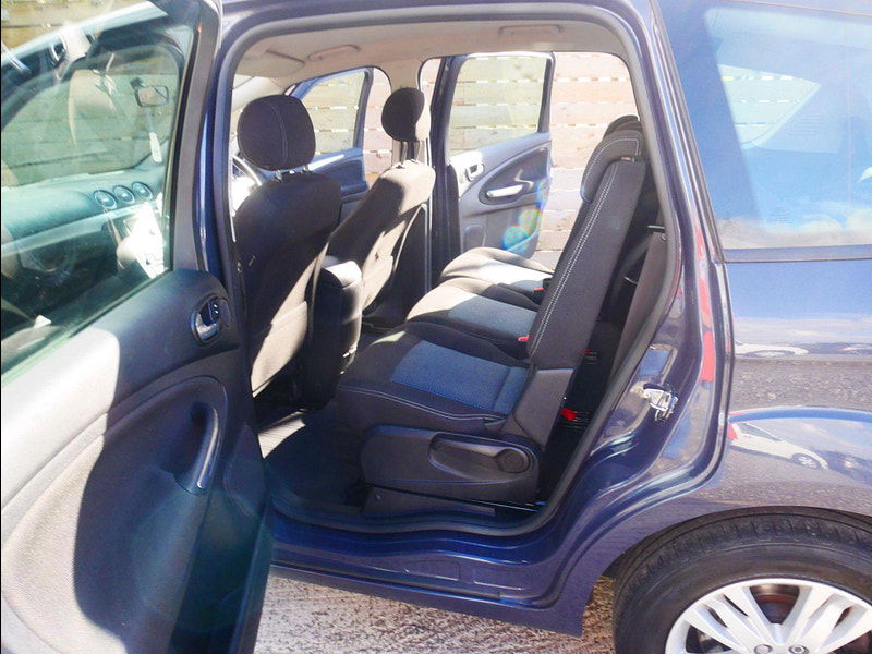 Ford S-Max 2.0 TDCi Zetec MPV 5dr Diesel Powershift Euro 5 (140 ps) 5dr Automatic 2025