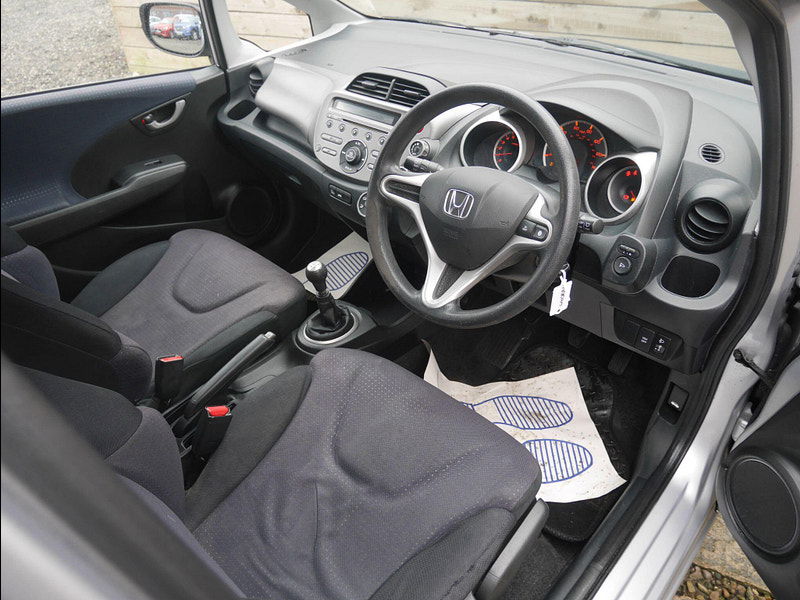 Honda Jazz 1.2 i-VTEC S Hatchback 5dr Petrol Manual Euro 4 (90 ps) 5dr Manual 2026