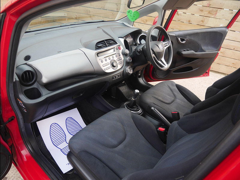 Honda Jazz 1.4 i-VTEC ES Euro 4 5dr 5dr Manual 2025