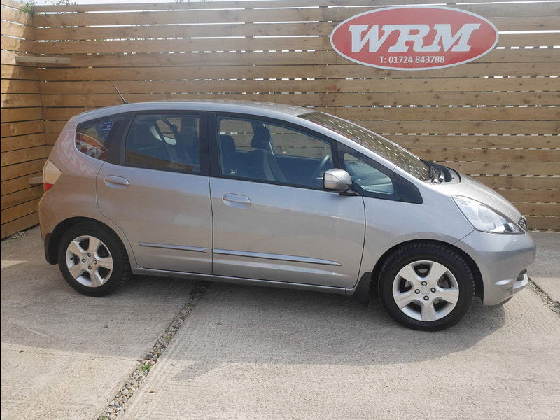 Honda Jazz 1.4 i-VTEC ES i SHIFT Euro 5 5dr 5dr Automatic 2025