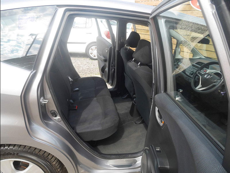 Honda Jazz 1.4 i-VTEC ES i SHIFT Euro 5 5dr 5dr Automatic 2025