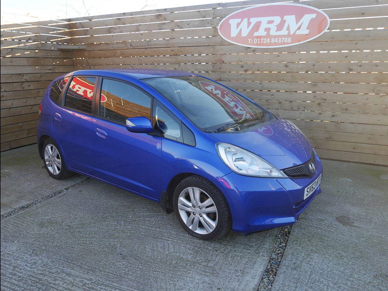 Honda Jazz 1.4 i-VTEC ES Plus Euro 5 5dr 5dr Manual 2025