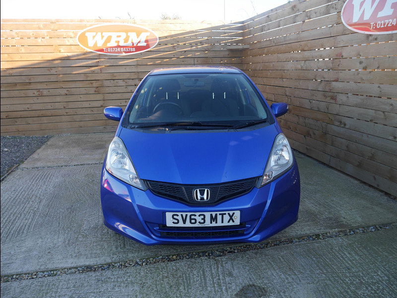 Honda Jazz 1.4 i-VTEC ES Plus Euro 5 5dr 5dr Manual 2025