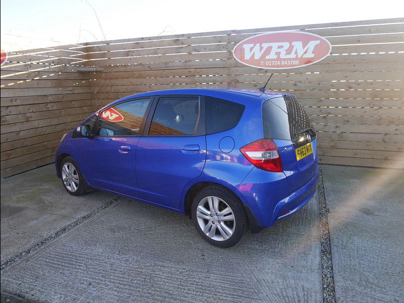 Honda Jazz 1.4 i-VTEC ES Plus Euro 5 5dr 5dr Manual 2025