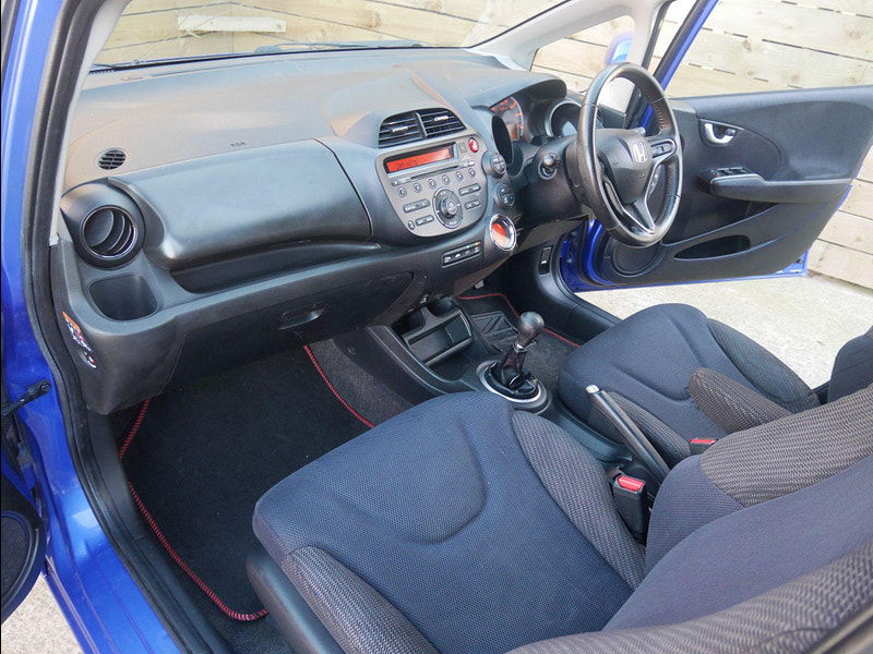 Honda Jazz 1.4 i-VTEC ES Plus Euro 5 5dr 5dr Manual 2025