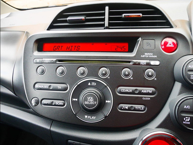 Honda Jazz 1.4 i-VTEC ES Plus Hatchback 5dr Petrol Manual Euro 5 (99 ps) 5dr Manual 2026