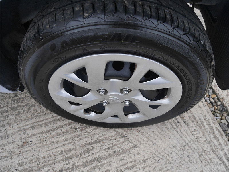 Hyundai I10 1.0 SE Euro 6 5dr 5dr Manual 2025