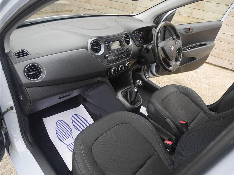 Hyundai I10 1.0 SE Euro 6 5dr 5dr Manual 2025