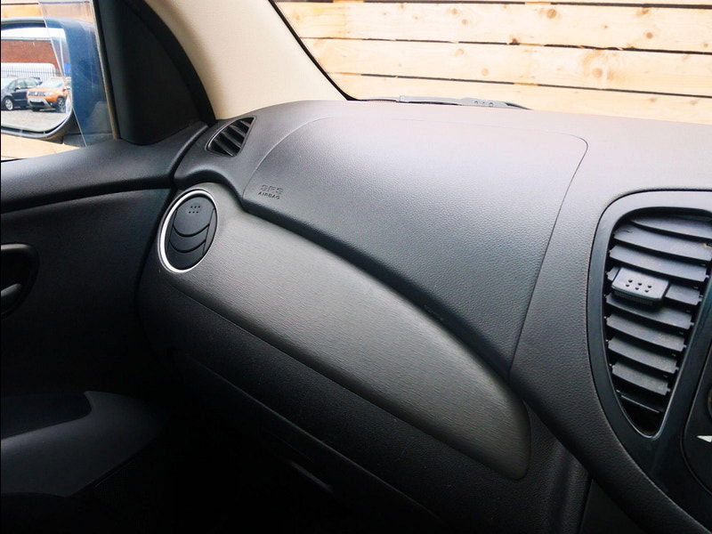 Hyundai I10 1.2 Active Hatchback 5dr Petrol Manual Euro 5 (85 bhp) 5dr Manual 2025