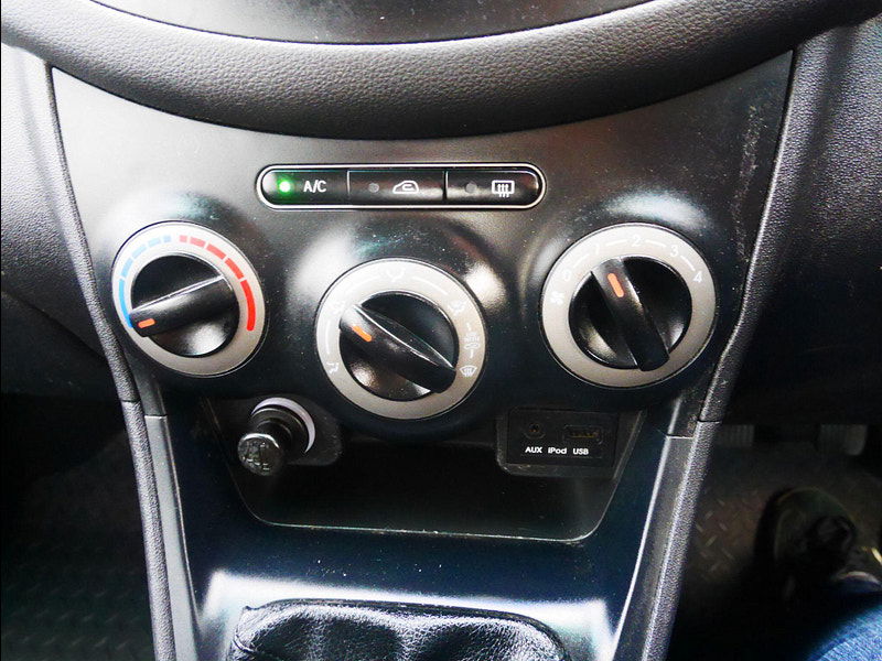 Hyundai I10 1.2 Active Hatchback 5dr Petrol Manual Euro 5 (85 bhp) 5dr Manual 2025