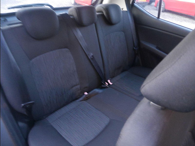 Hyundai I10 1.2 Active Hatchback 5dr Petrol Manual Euro 5 (85 bhp) 5dr Manual 2026