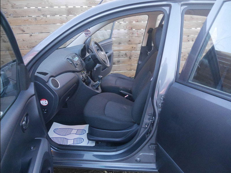 Hyundai I10 1.2 Active Hatchback 5dr Petrol Manual Euro 5 (85 bhp) 5dr Manual 2026