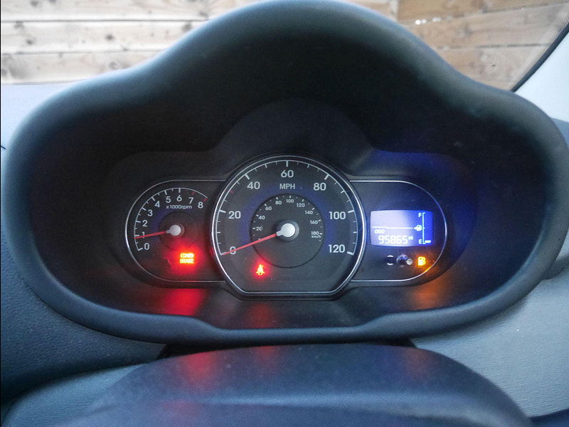 Hyundai I10 1.2 Active Hatchback 5dr Petrol Manual Euro 5 (85 bhp) 5dr Manual 2026