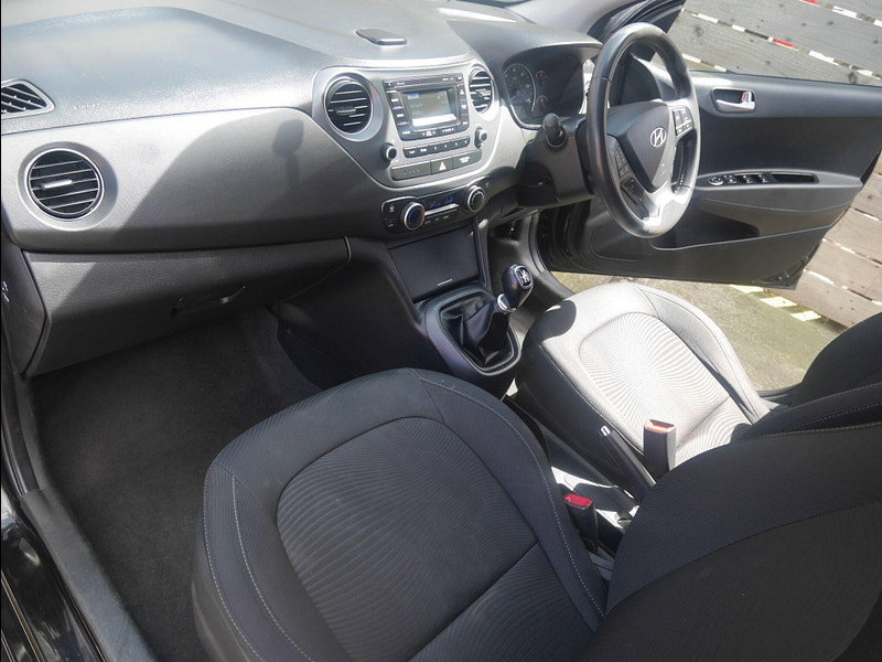 Hyundai I10 1.2 Premium Hatchback 5dr Petrol Manual Euro 6 (87 ps) 5dr Manual 2026