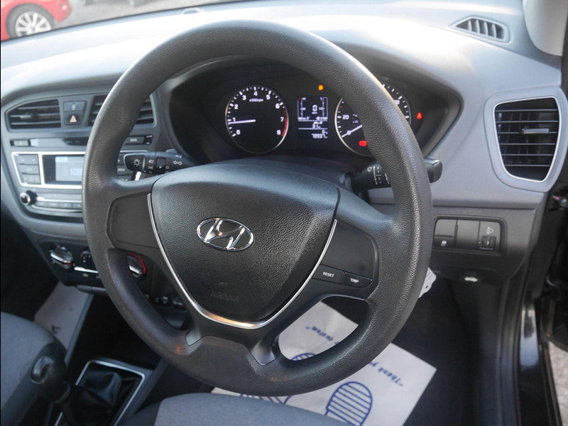 Hyundai I20 1.2 Blue Drive S Air Hatchback 5dr Petrol Manual Euro 6 (s/s) (75 ps) 5dr Manual 2026