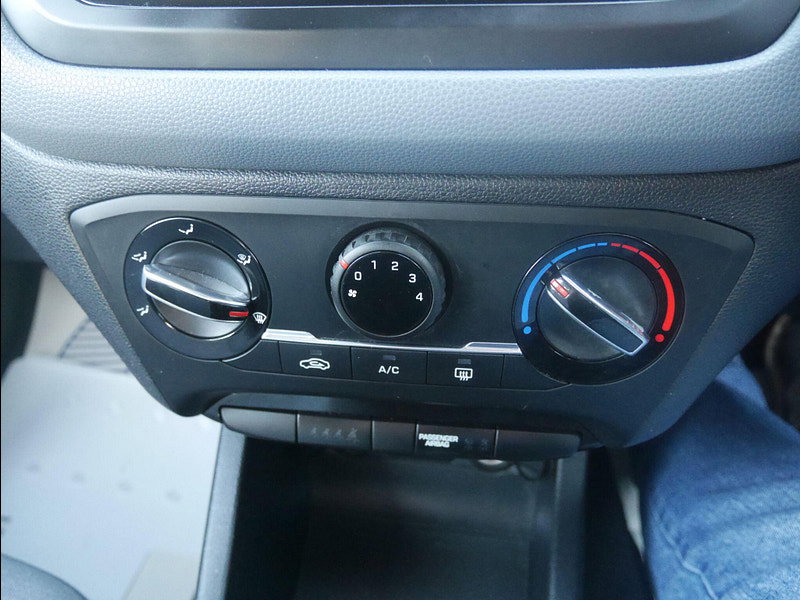 Hyundai I20 1.2 Blue Drive S Air Hatchback 5dr Petrol Manual Euro 6 (s/s) (75 ps) 5dr Manual 2026