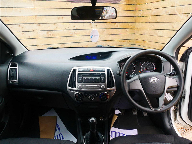 Hyundai I20 1.2 Classic Euro 5 3dr 3dr Manual 2025