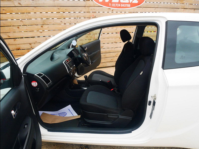 Hyundai I20 1.2 Classic Euro 5 3dr 3dr Manual 2025