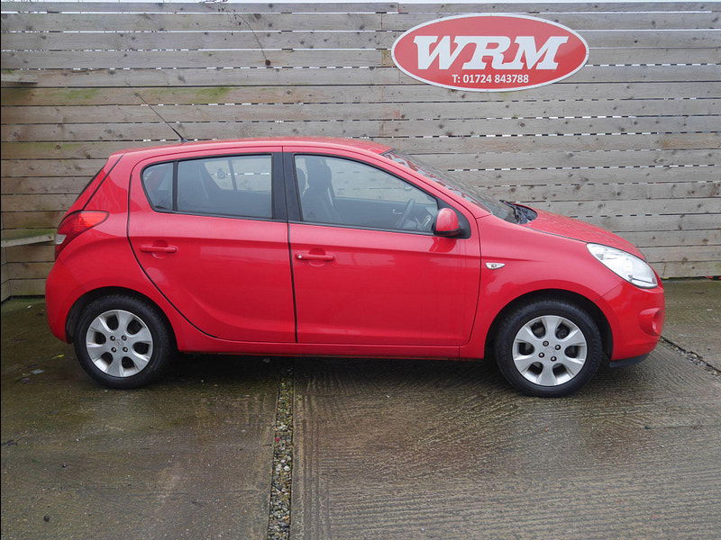 Hyundai I20 1.2 Comfort Hatchback 5dr Petrol Manual Euro 5 (77 bhp) 5dr Manual 2026