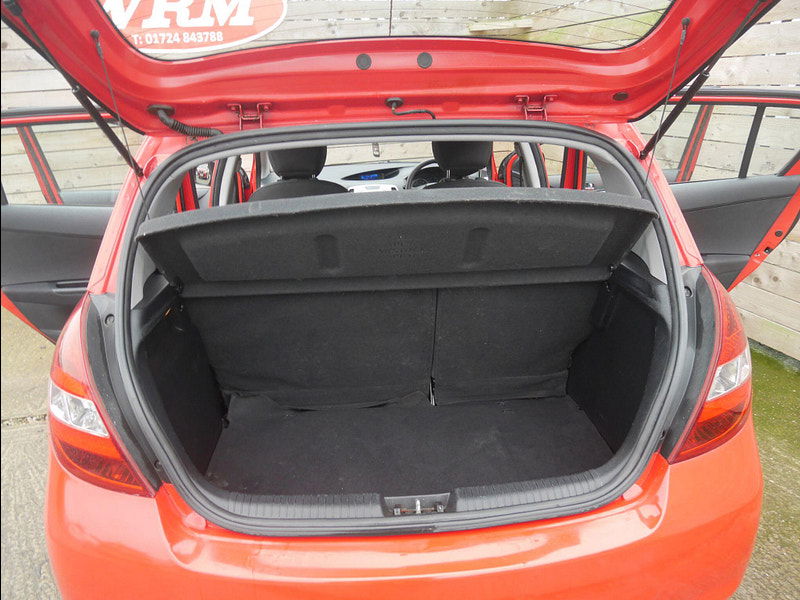 Hyundai I20 1.2 Comfort Hatchback 5dr Petrol Manual Euro 5 (77 bhp) 5dr Manual 2026