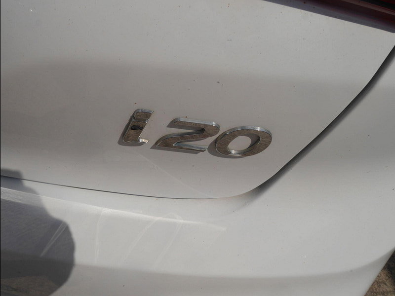 Hyundai I20 1.2 SE Launch Edition Hatchback 5dr Petrol Manual Euro 6 (s/s) (84 ps) 5dr Manual 2026