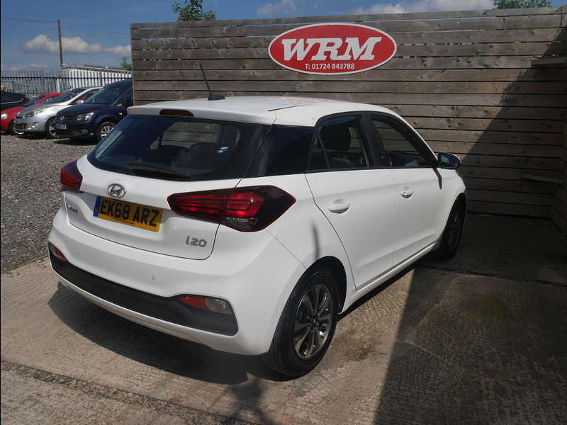 Hyundai I20 1.2 SE Launch Edition Hatchback 5dr Petrol Manual Euro 6 (s/s) (84 ps) 5dr Manual 2026