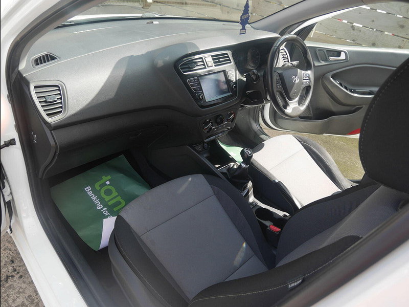 Hyundai I20 1.2 SE Launch Edition Hatchback 5dr Petrol Manual Euro 6 (s/s) (84 ps) 5dr Manual 2026