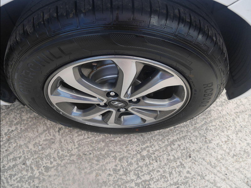 Hyundai I20 1.2 SE Launch Edition Hatchback 5dr Petrol Manual Euro 6 (s/s) (84 ps) 5dr Manual 2026