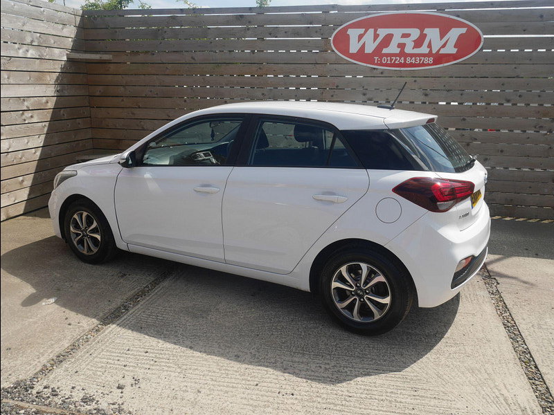 Hyundai I20 1.2 SE Launch Edition Hatchback 5dr Petrol Manual Euro 6 (s/s) (84 ps) 5dr Manual 2026
