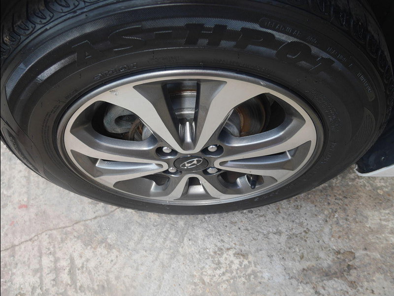 Hyundai I20 1.2 SE Launch Edition Hatchback 5dr Petrol Manual Euro 6 (s/s) (84 ps) 5dr Manual 2026