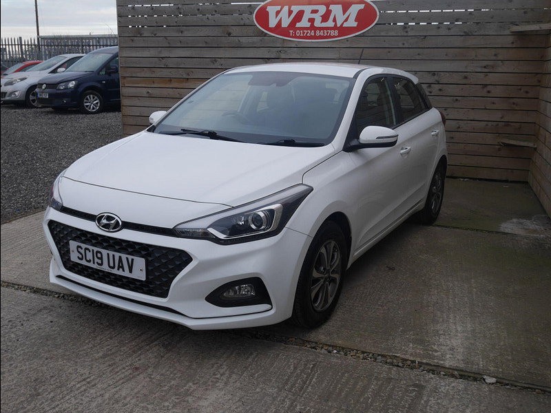 Hyundai I20 1.2 SE Launch Edition Hatchback 5dr Petrol Manual Euro 6 (s/s) (84 ps) 5dr Manual 2026