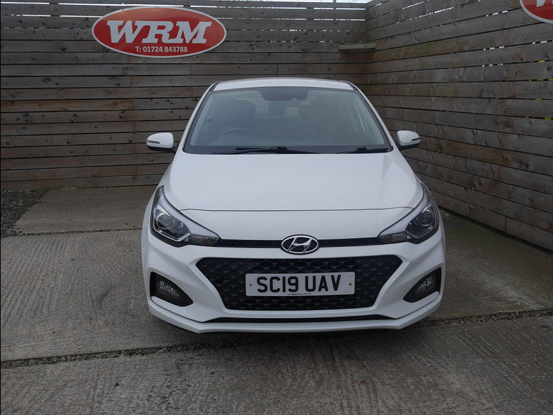Hyundai I20 1.2 SE Launch Edition Hatchback 5dr Petrol Manual Euro 6 (s/s) (84 ps) 5dr Manual 2026