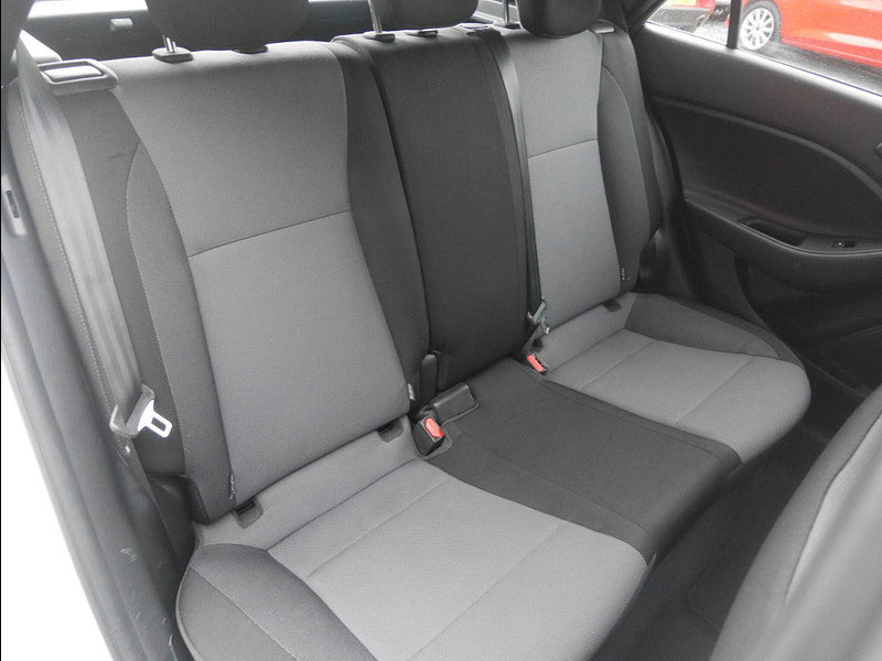 Hyundai I20 1.2 SE Launch Edition Hatchback 5dr Petrol Manual Euro 6 (s/s) (84 ps) 5dr Manual 2026