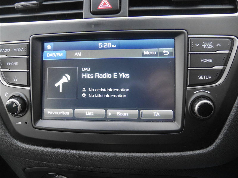 Hyundai I20 1.2 SE Launch Edition Hatchback 5dr Petrol Manual Euro 6 (s/s) (84 ps) 5dr Manual 2026