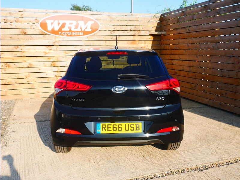 Hyundai I20 1.4 CRDi Premium Euro 6 5dr 5dr Manual 2025