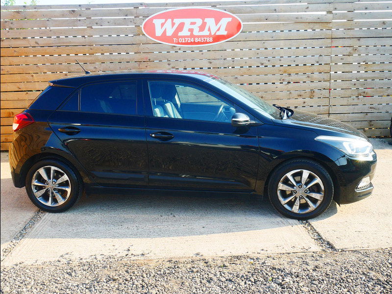 Hyundai I20 1.4 CRDi Premium Euro 6 5dr 5dr Manual 2025