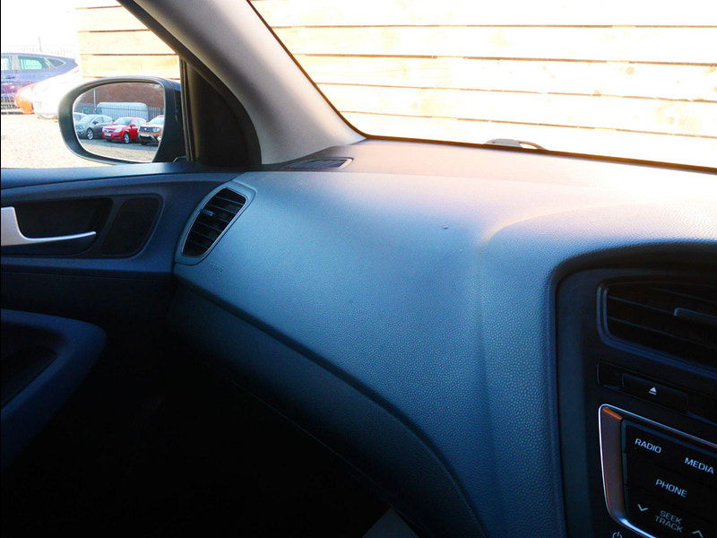 Hyundai I20 1.4 CRDi Premium Euro 6 5dr 5dr Manual 2025